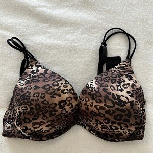 Ambrielle medium-heavy push up bra